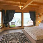 Oasis Lagoon Estate Semesterbostad