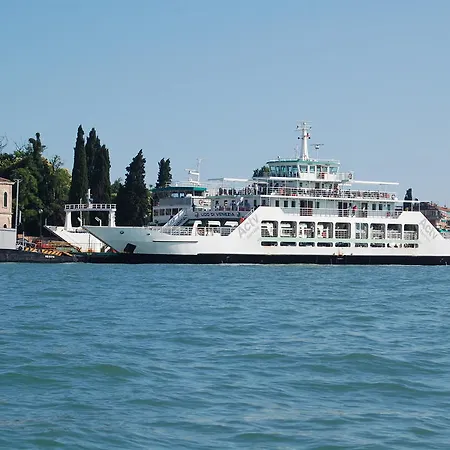 Nyaraló Oasis Lagoon Estate Lido di Venezia