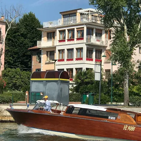 Oasis Lagoon Estate Nyaraló Lido di Venezia